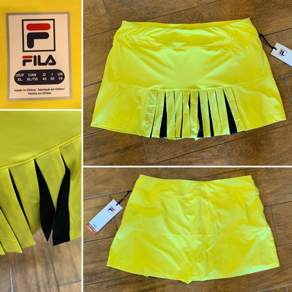 *NWT* FILA 13.5” Tennis Skort!